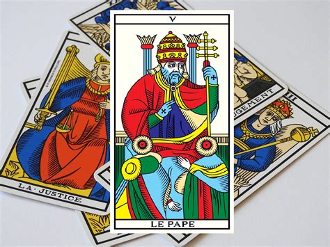 carte du pape tarot|Le pape du Tarot de Marseille : Signification et Interprétation